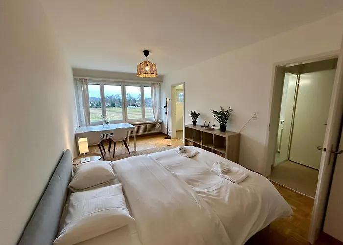 Cozy In Witikon District Apartament *